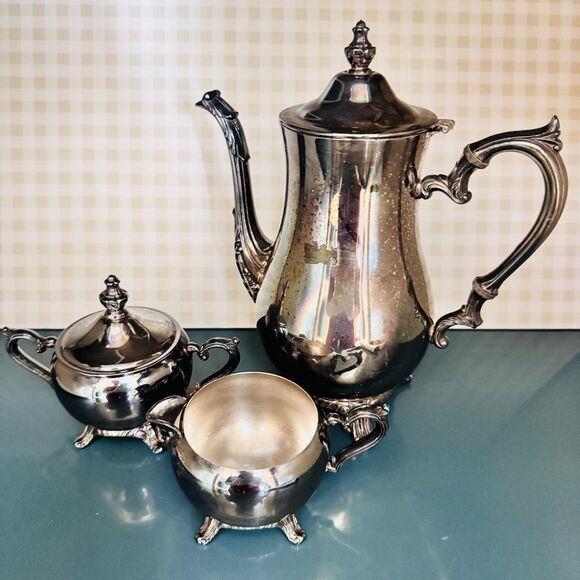 Vintage 3pc Wm Rogers Silverplate Coffee Tea Pot Set Baroque Mid-century Footed - Picture 1 of 16